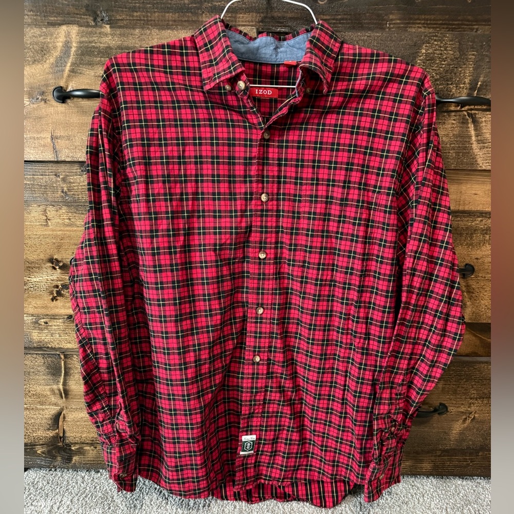 Izod Men's Red and Black Checkered Shirt